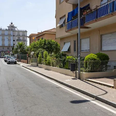 Apartament Femi Blue *