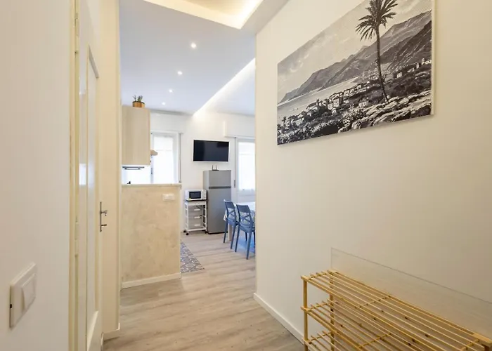 Femi Blue Lejlighed *